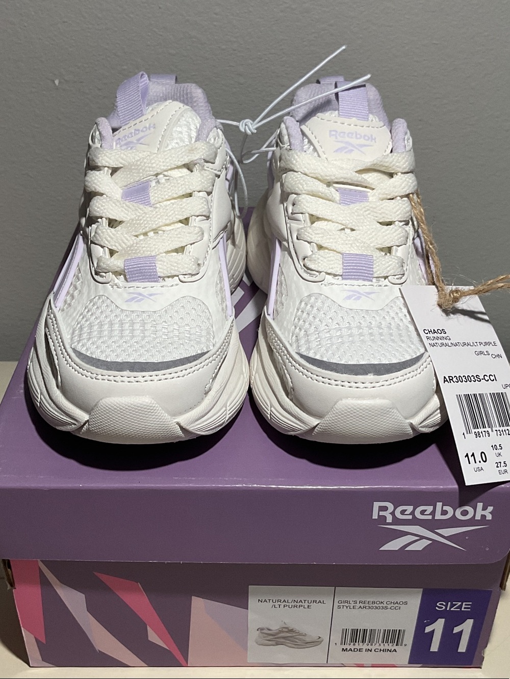 Reebok Kids Sneakers in White and Light Purple